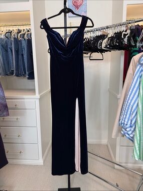 Navy velvet maxi gown size 1 or XS-s